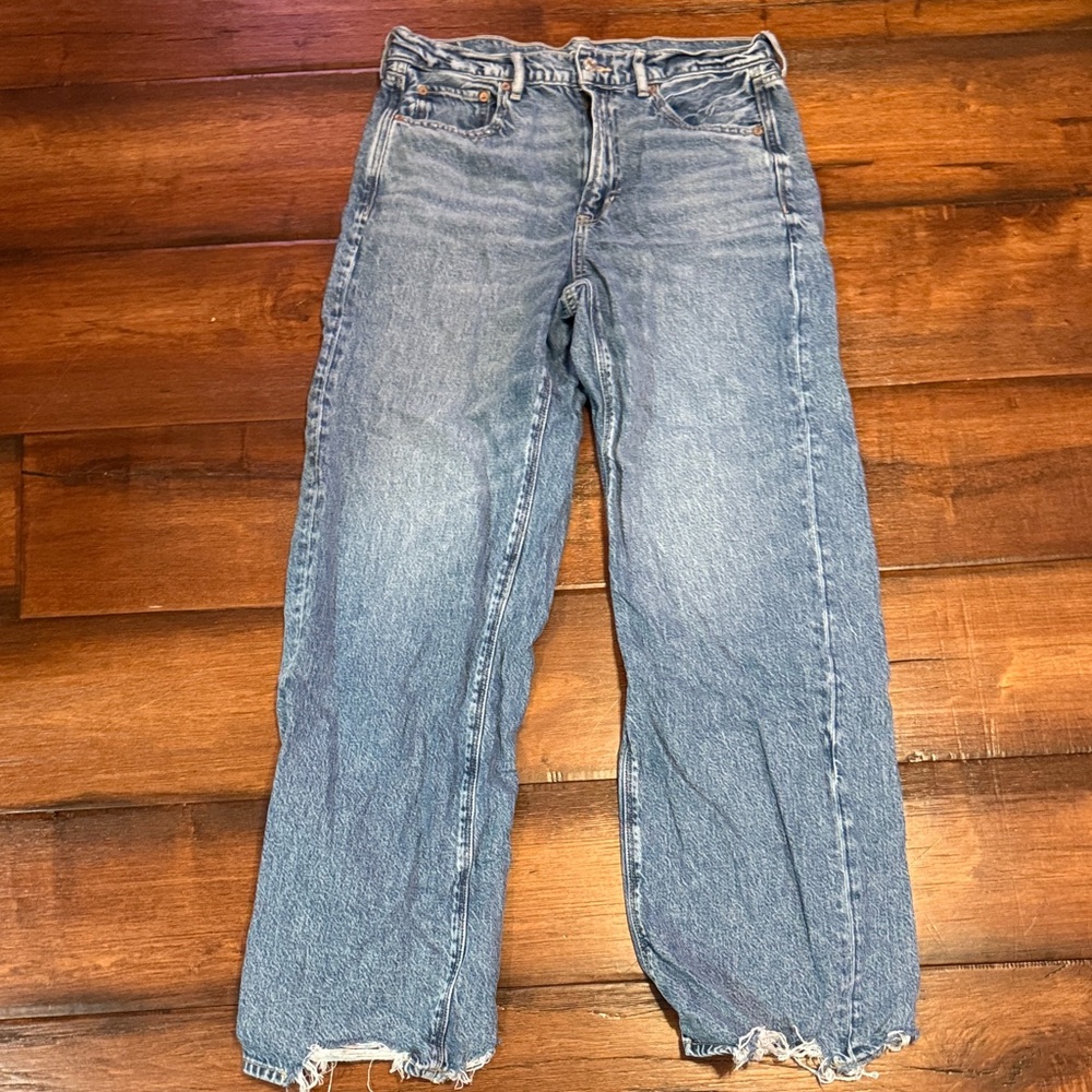 American Eagle Outfitters Light Blue Straight Leg Jeans